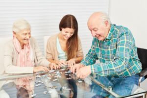 Seniors: 7 types de jeux pour mémoire efficaces et gratuits pour stimuler votre cerveau 