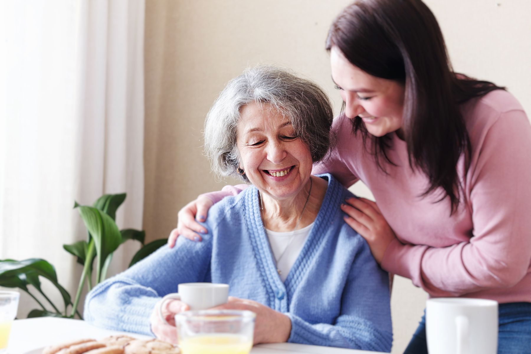 Faire face à la culpabilité et au ressentiment dans l’accompagnement des parents âgés un guide pour retrouver sérénité et bienveillance