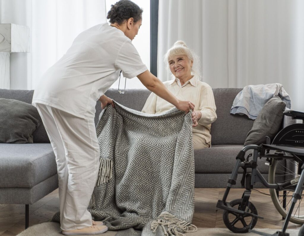 aide à domicile en foyer de vie pour personnes handicapées vieillissantes