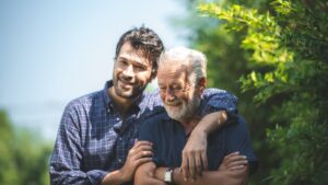 Préparer votre maison pour accueillir vos parents âgés : le guide complet pour une cohabitation réussie