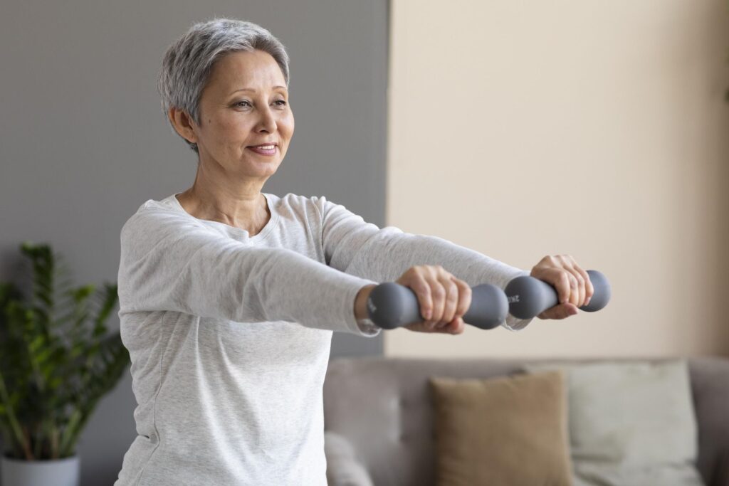 personne âgée pratiquant une activité sportive