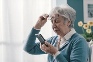 La grille d'Amsler : voici une méthode facile à domicile pour surveiller la santé de vos yeux