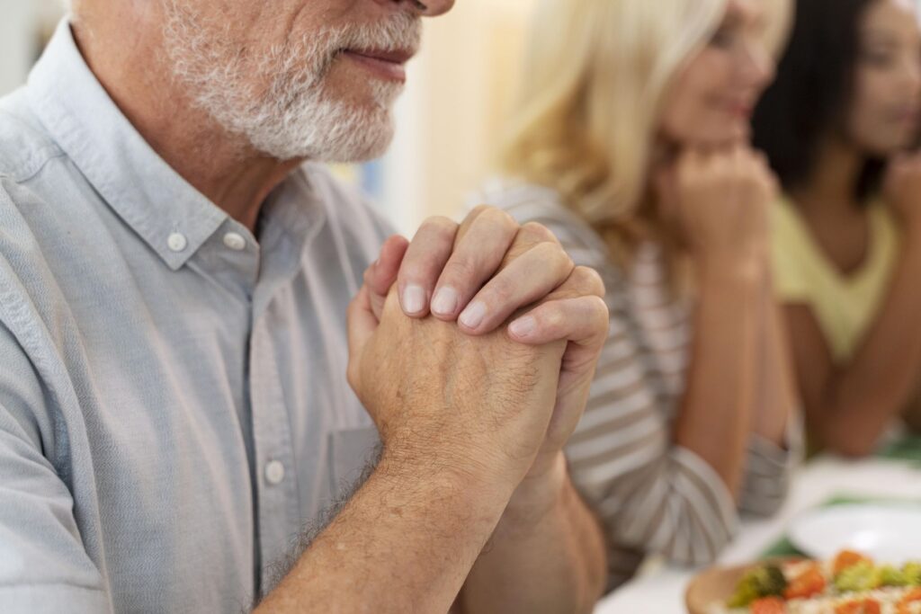 repas dans une résidence catholique en France