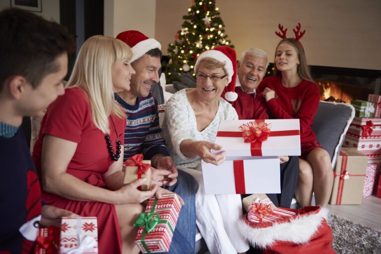 Comment inclure les seniors dans les fêtes familiales sans stress