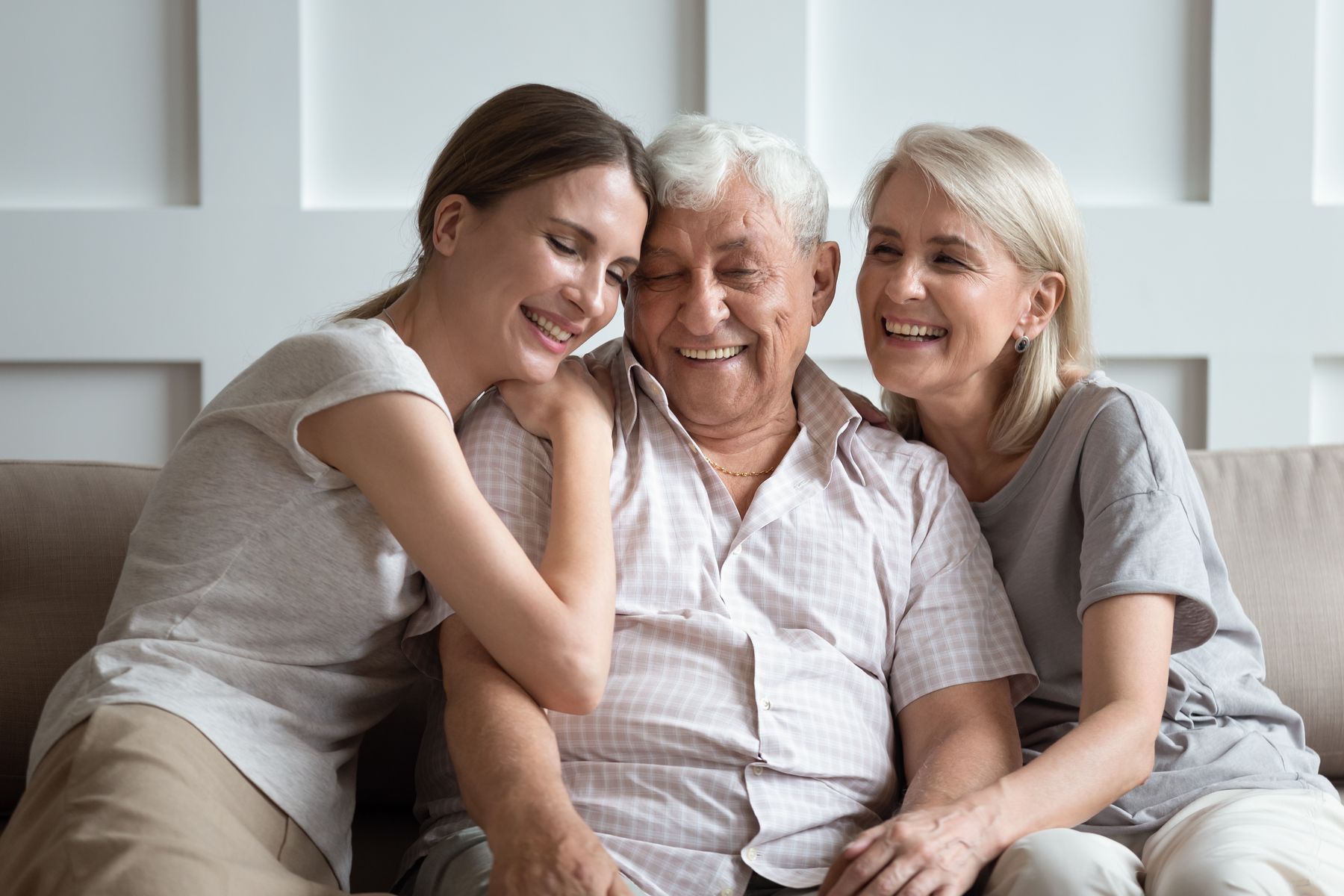 Entrée en maison de retraite : comment impliquer toute la famille dans ce choix décisif ?